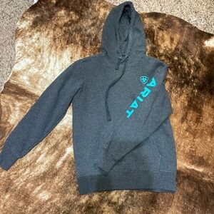 Ariat women’s hoodie xsmall, hardly worn